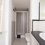 Апартаменты C-44 Historic Stairway Authentic Charming With Aircon In Historic Building Up To 6ppl Newly Renovated *